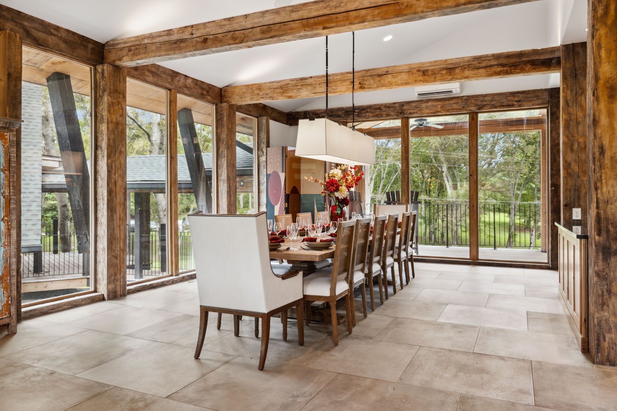 2465 Old Charlotte Pike