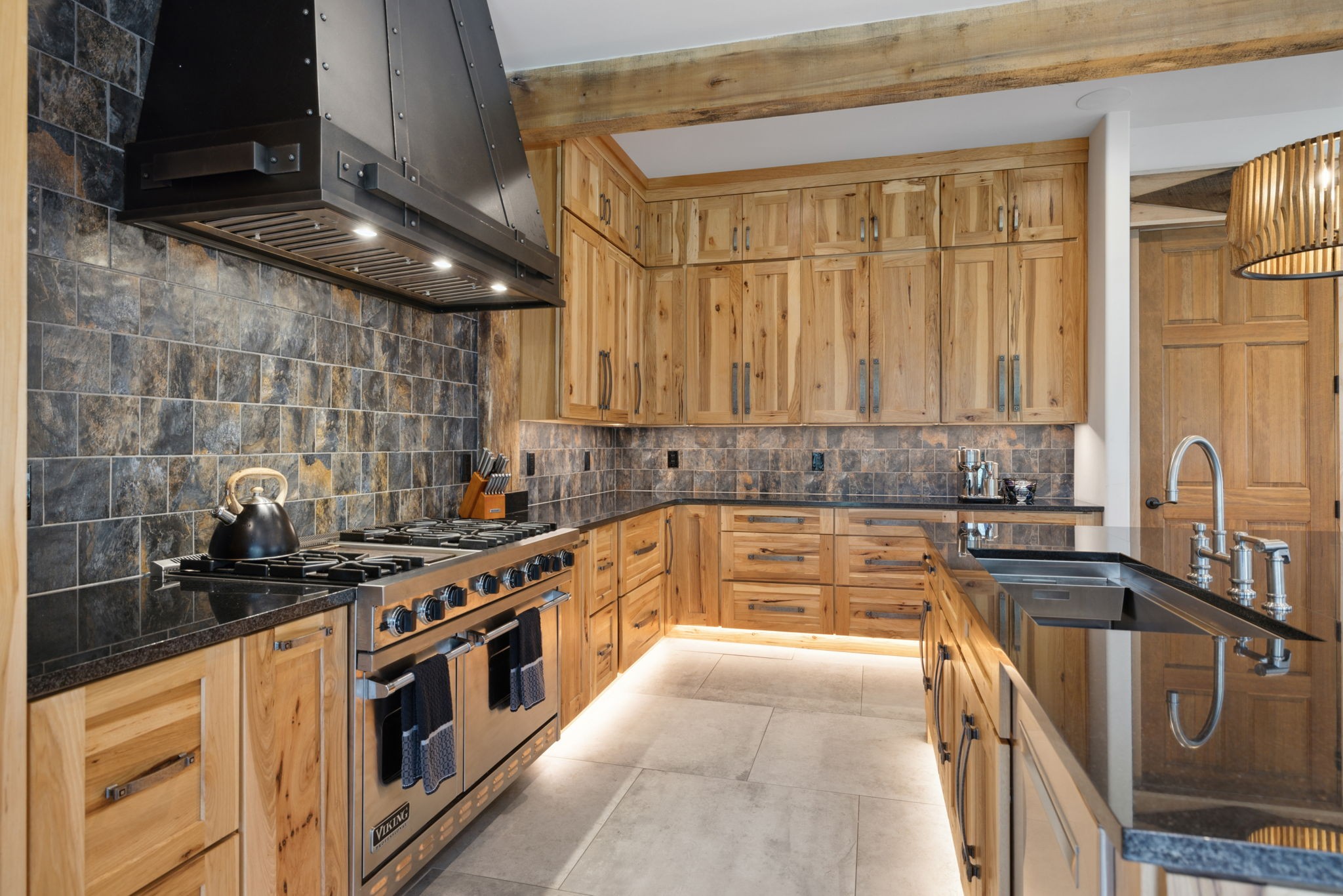 2465 Old Charlotte Pike