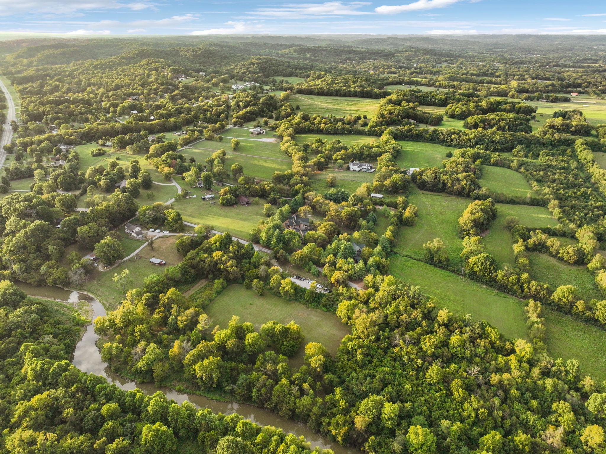 2465 Old Charlotte Pike