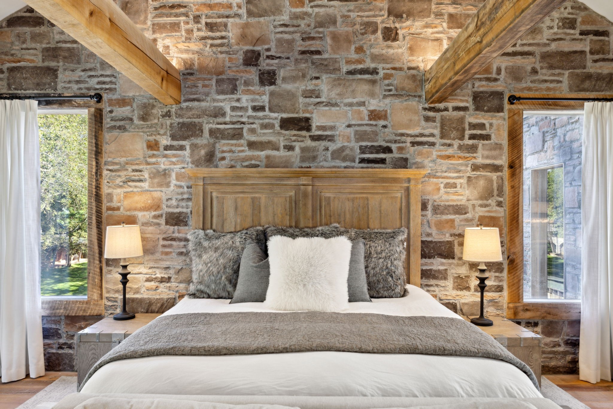 2465 Old Charlotte Pike