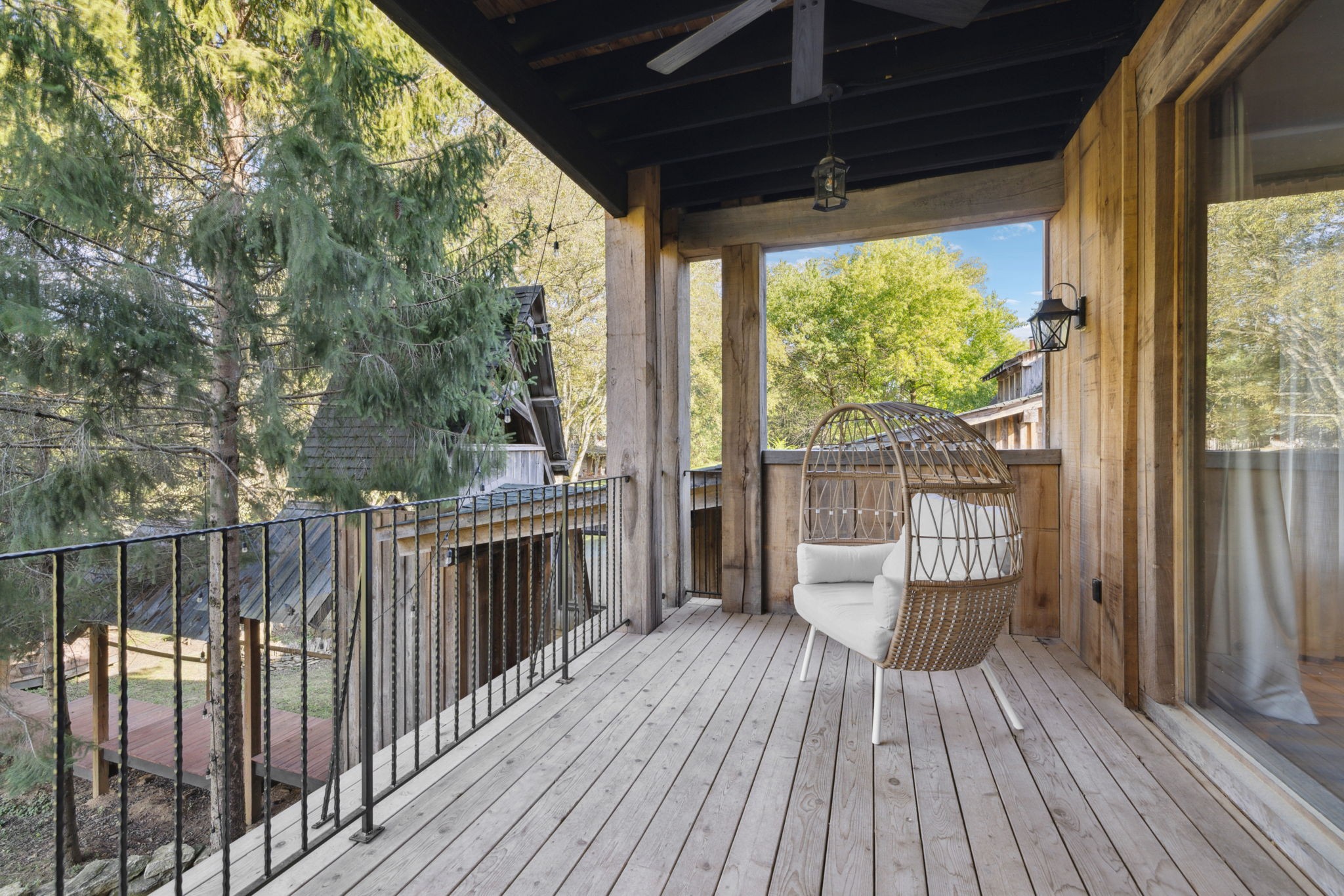 2465 Old Charlotte Pike