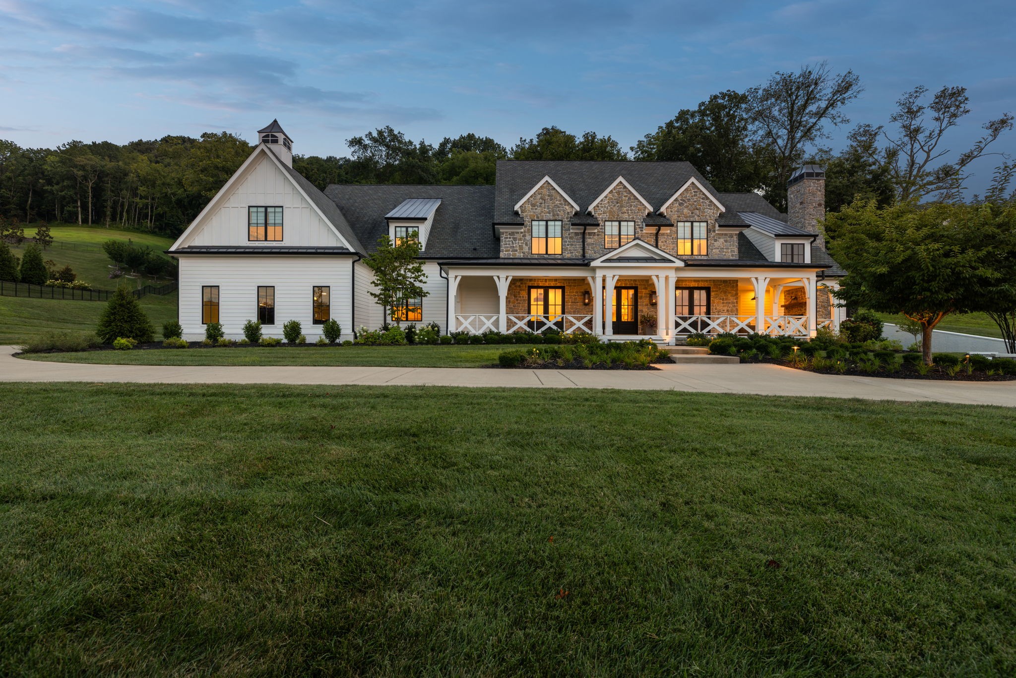 1401 Montmorenci Pass