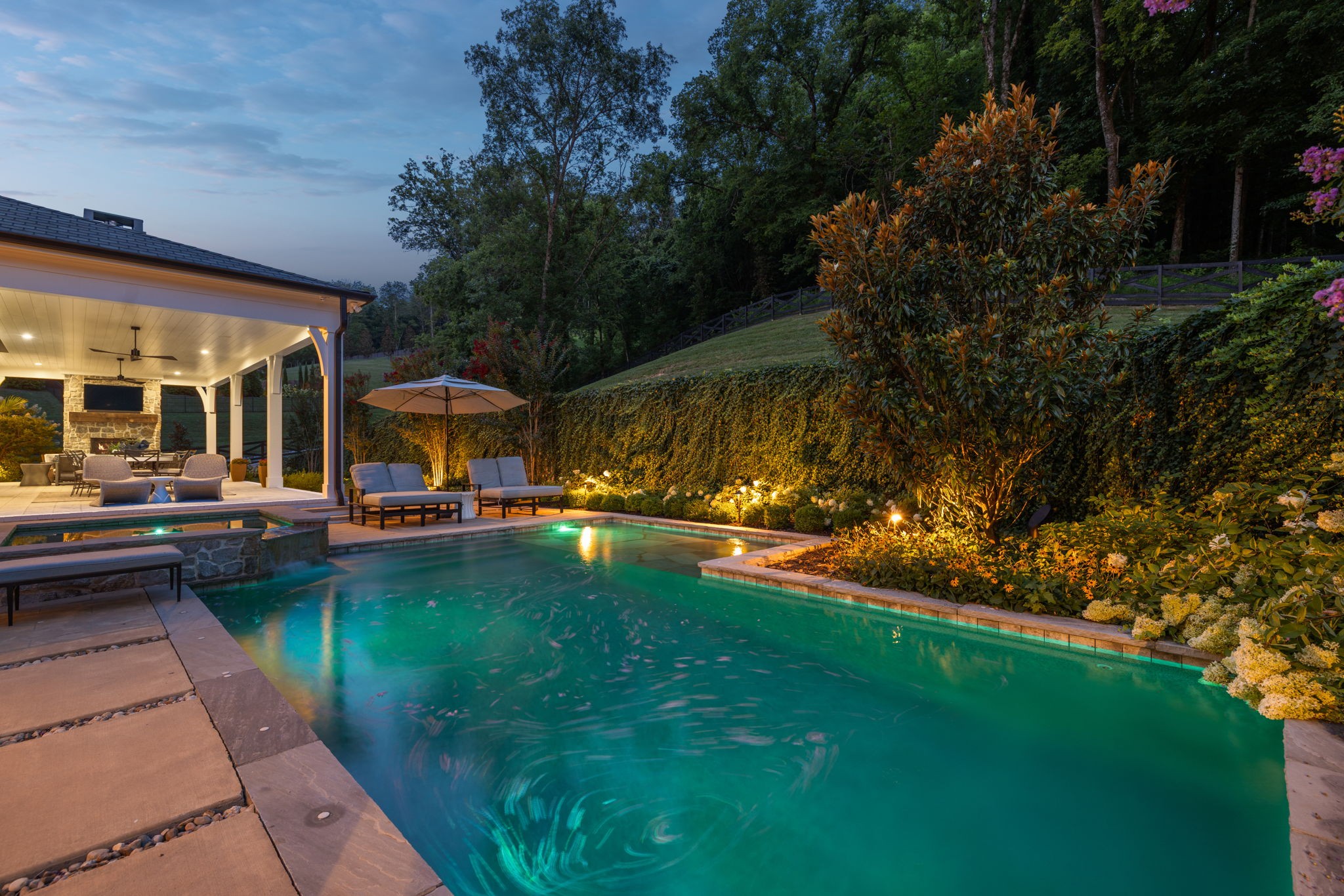 1401 Montmorenci Pass