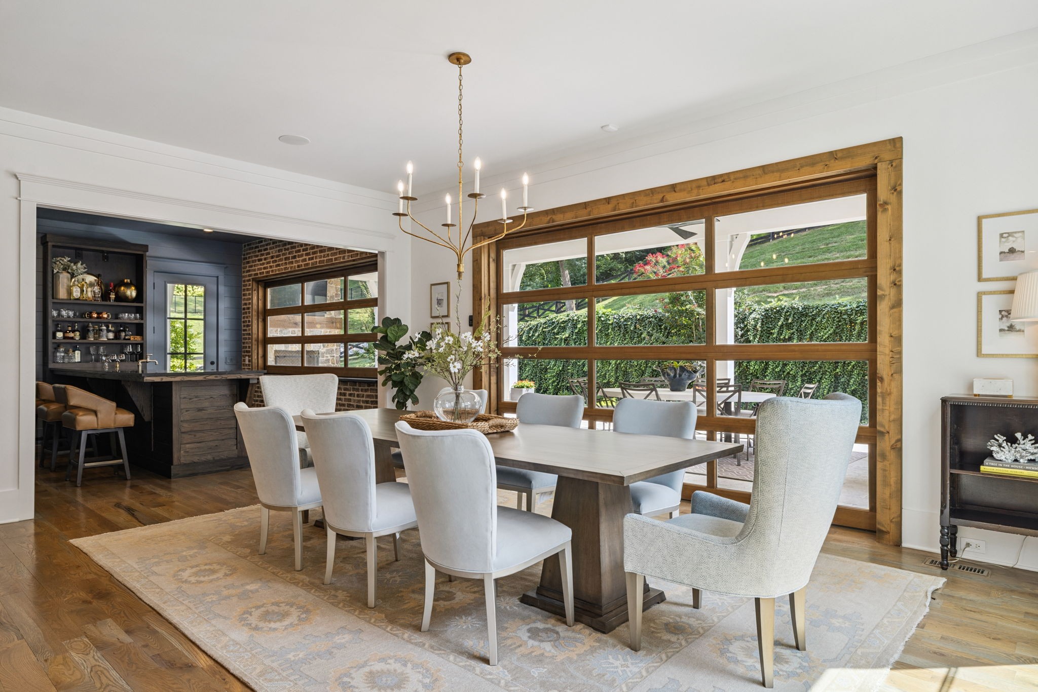 1401 Montmorenci Pass