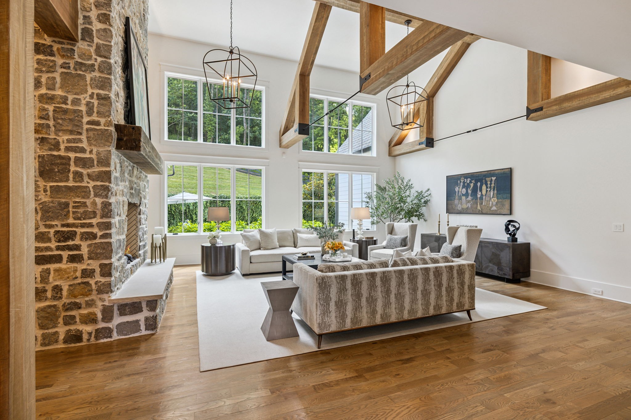 1401 Montmorenci Pass