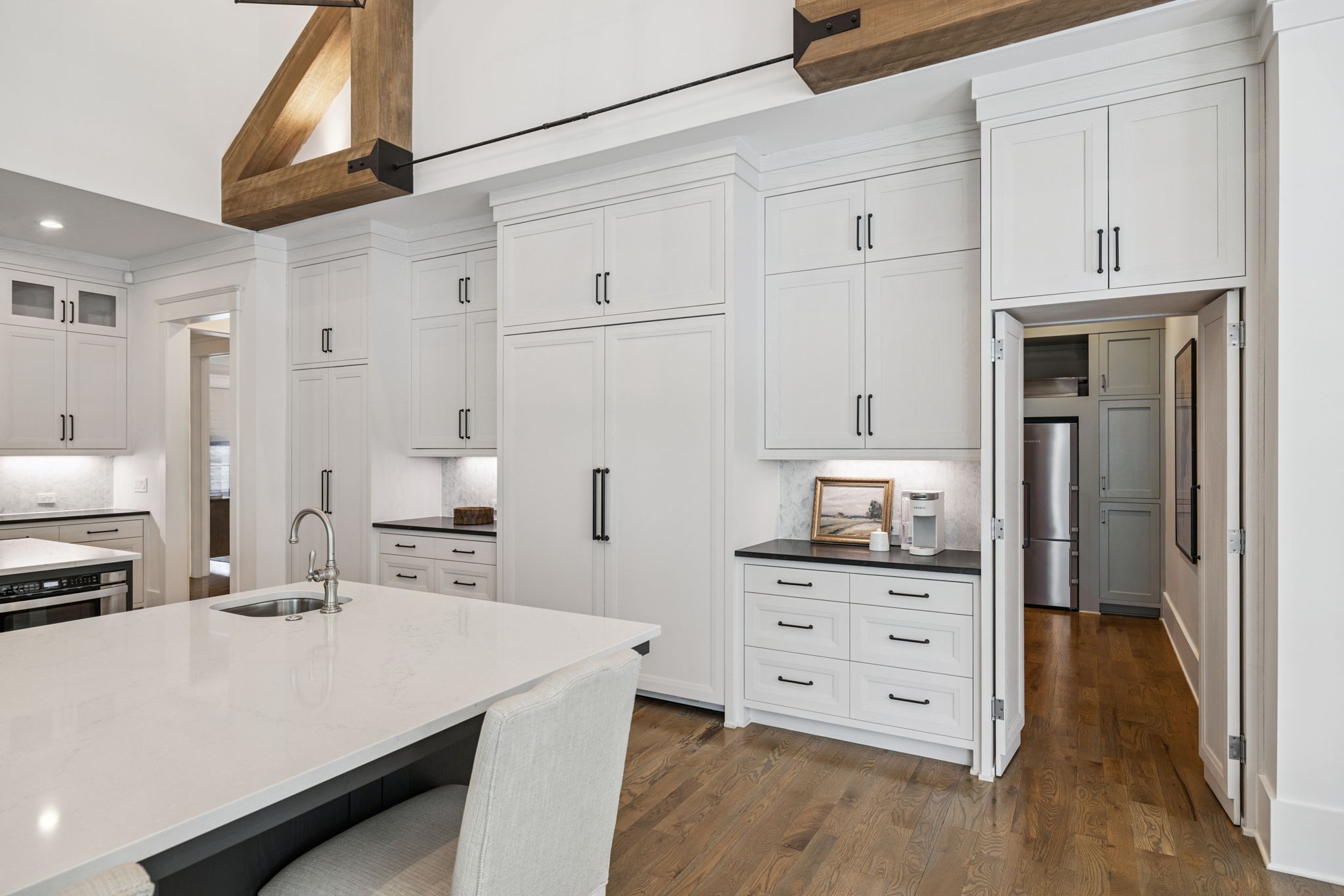 1401 Montmorenci Pass