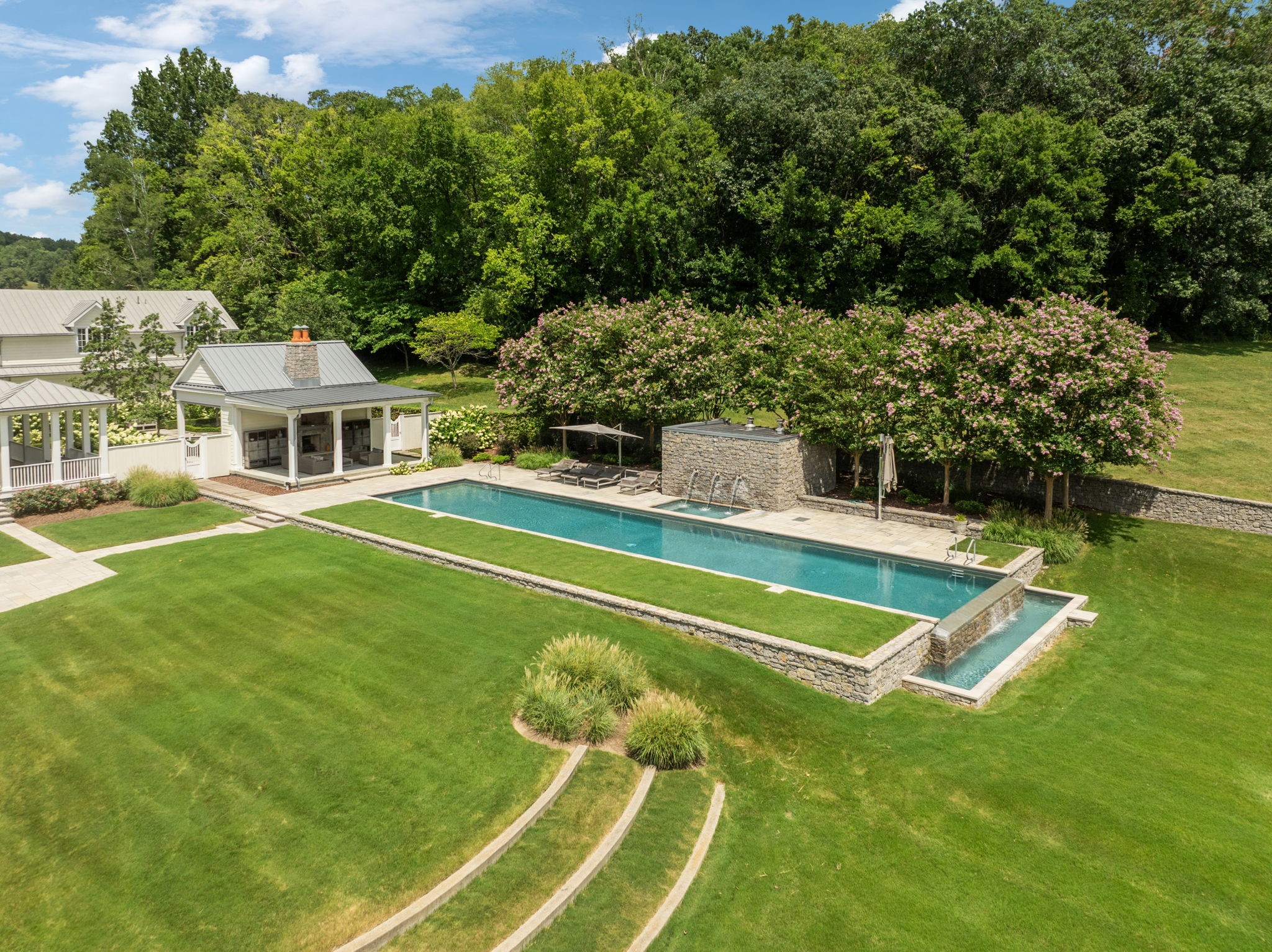 3385 Bailey Rd