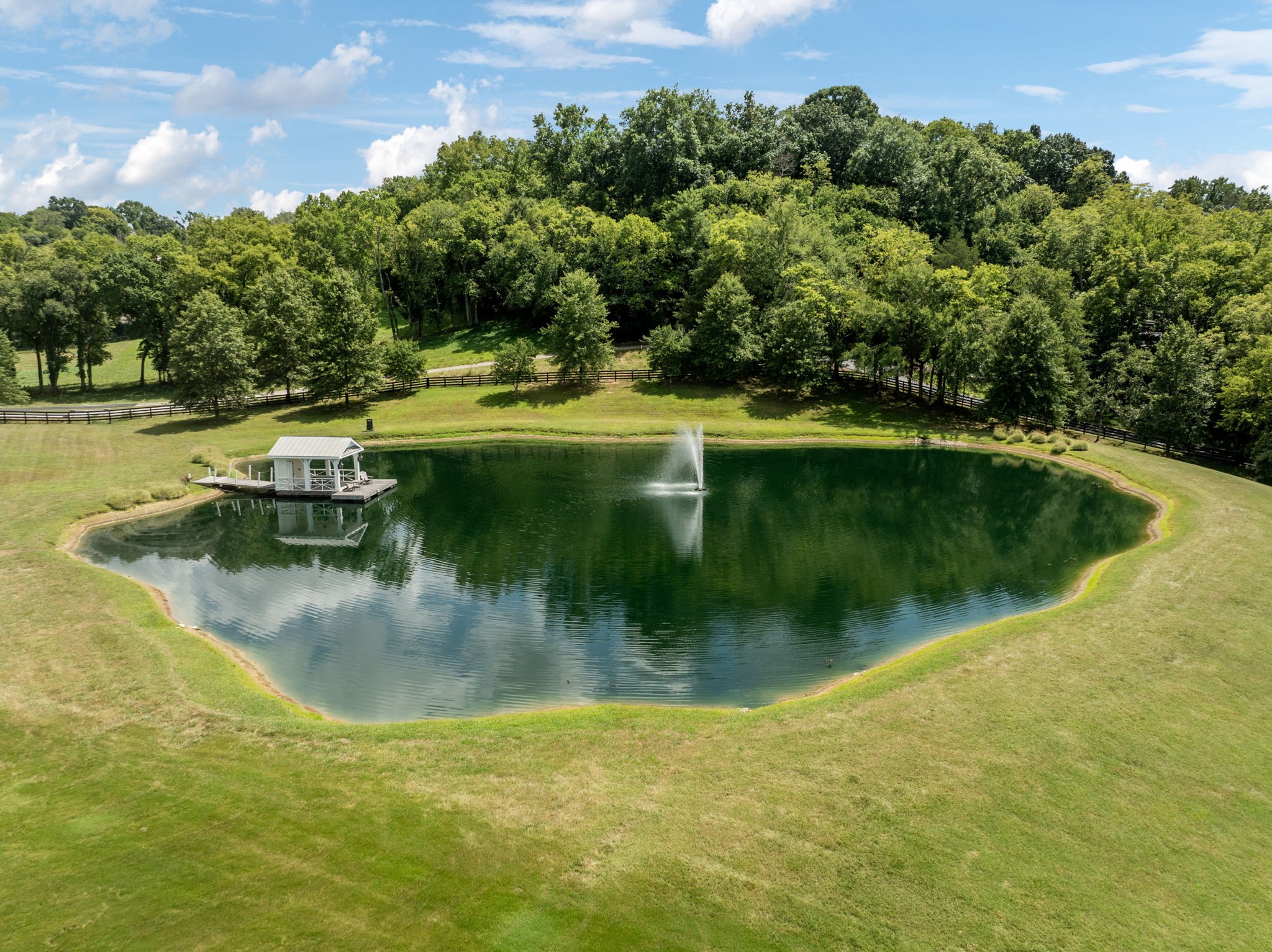 3385 Bailey Rd