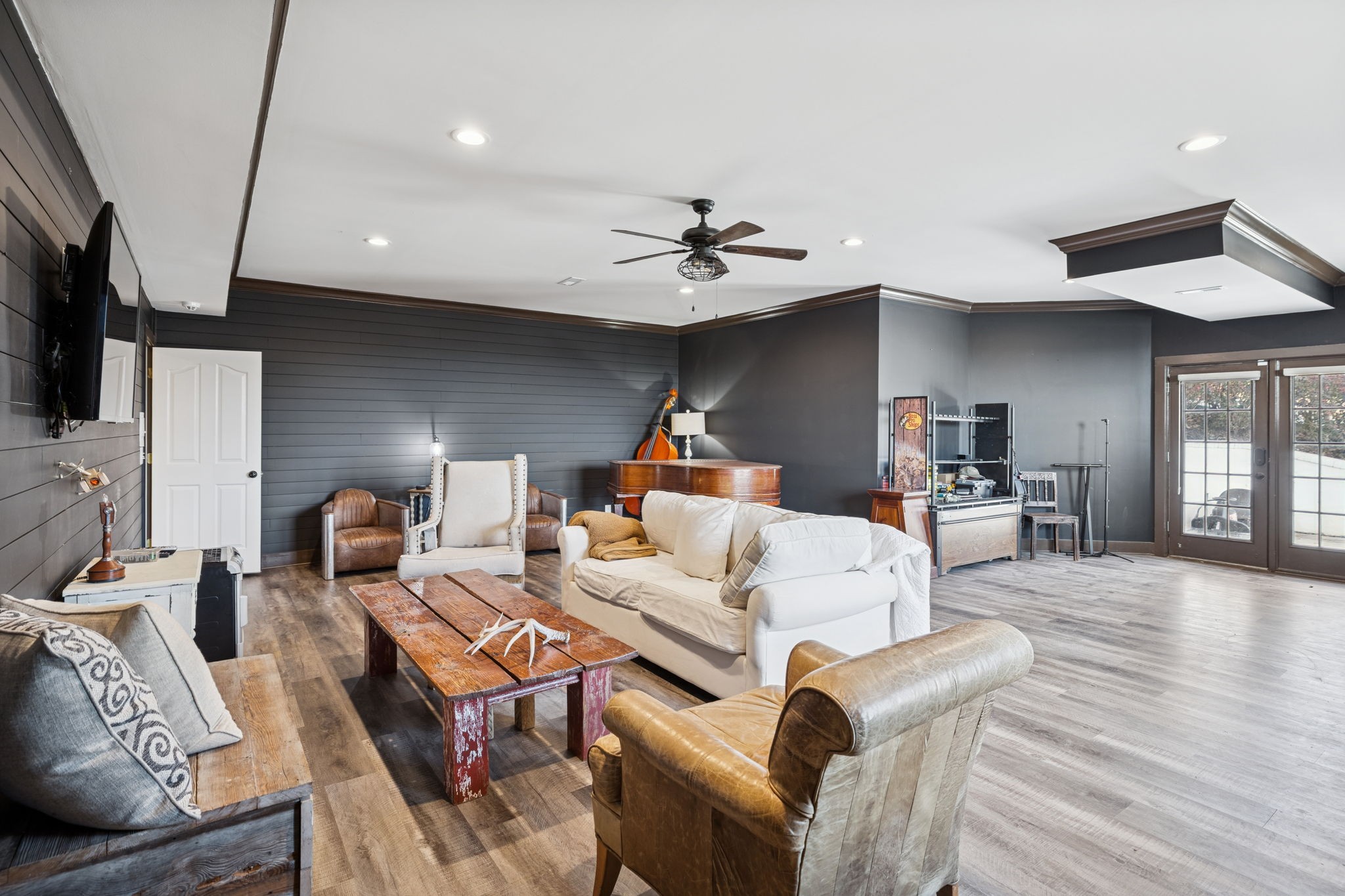 2194 S Berrys Chapel Rd