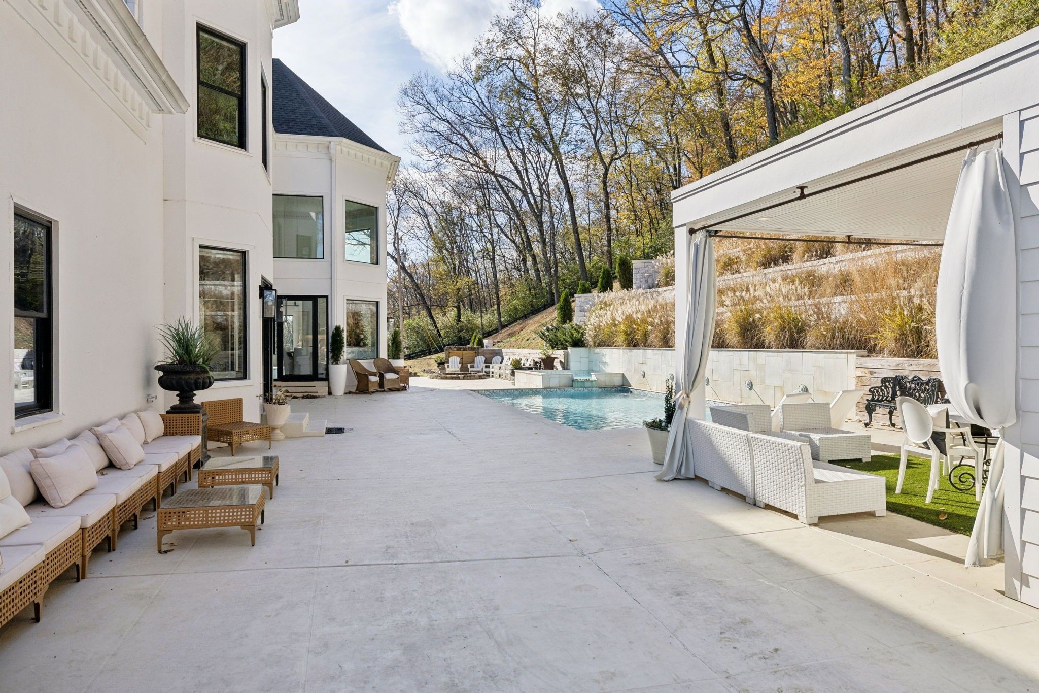 2194 S Berrys Chapel Rd