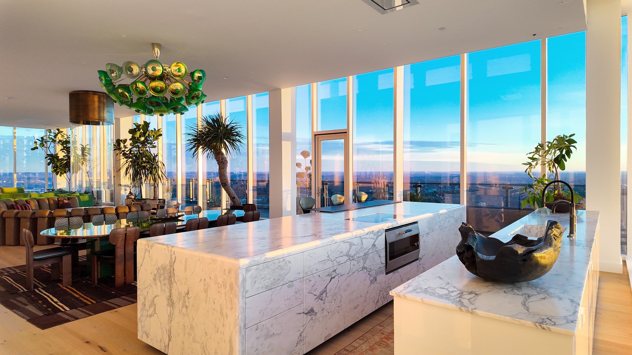 160 2nd Ave, S Unit: 4002