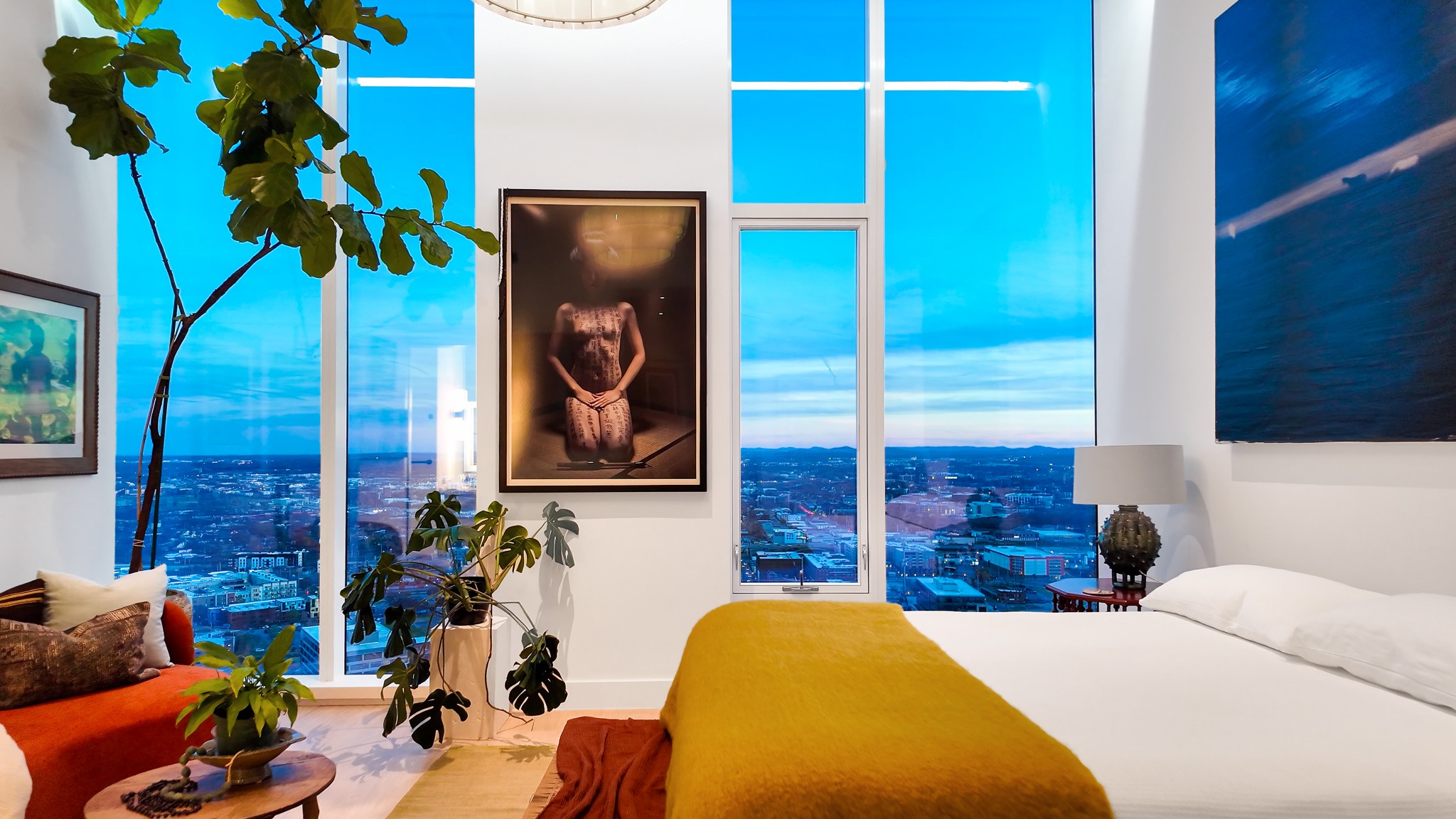 160 2nd Ave, S Unit: 4002