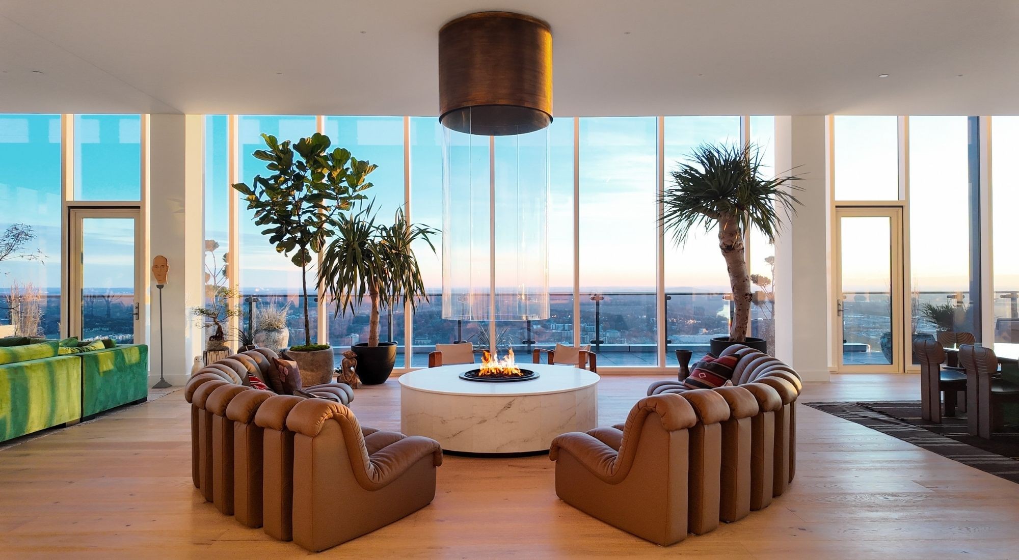 160 2nd Ave, S Unit: 4002