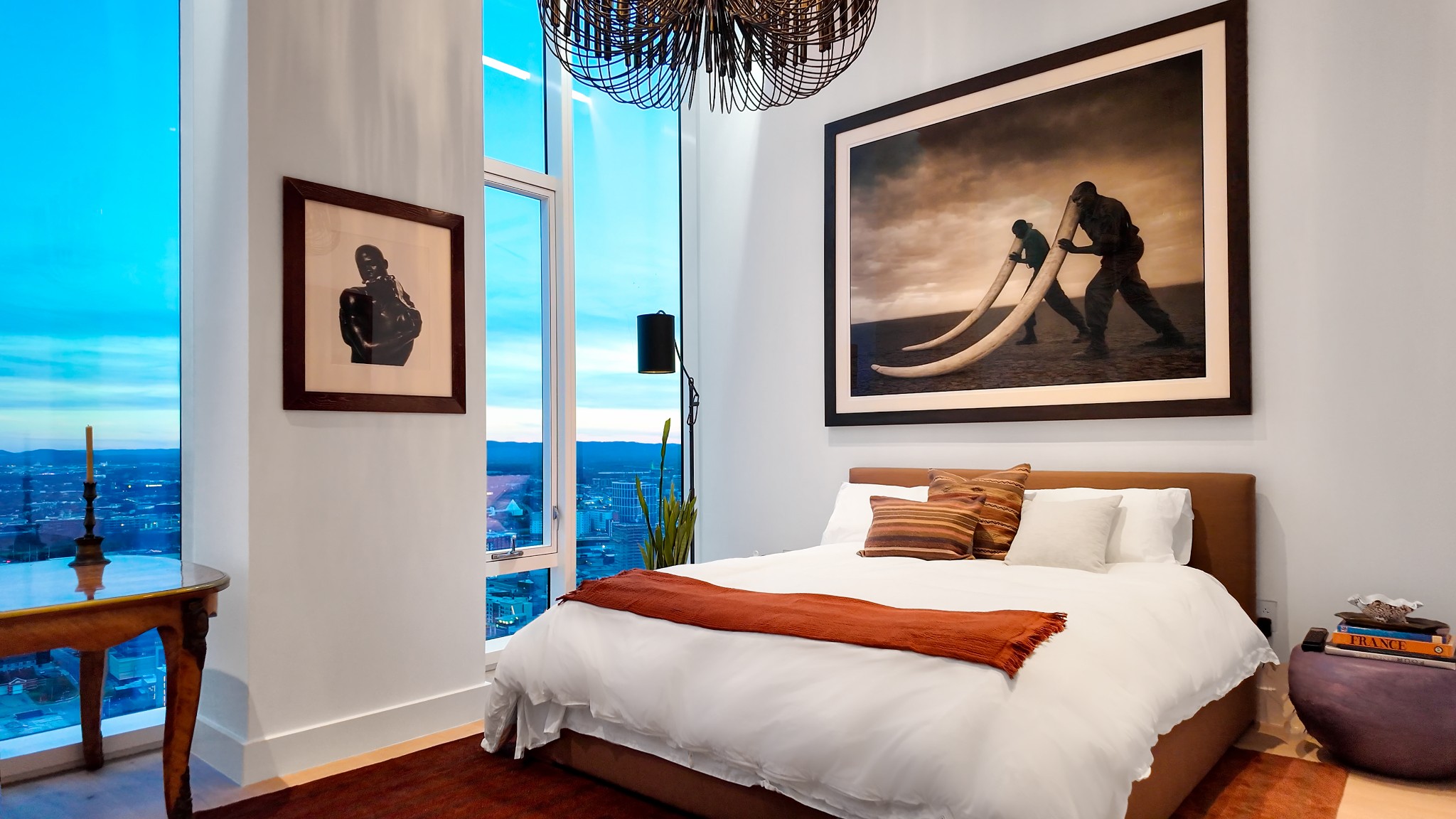 160 2nd Ave, S Unit: 4002