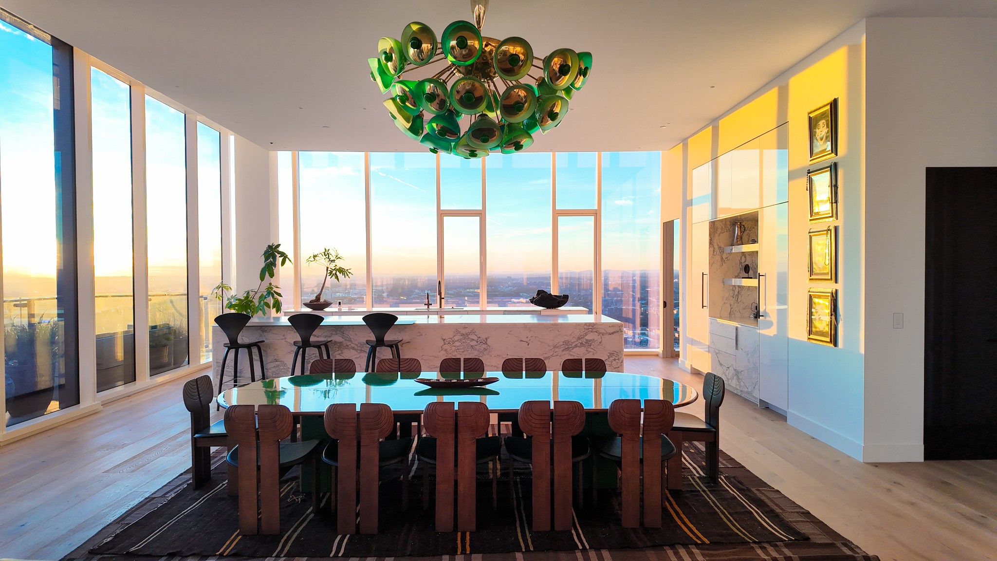 160 2nd Ave, S Unit: 4002