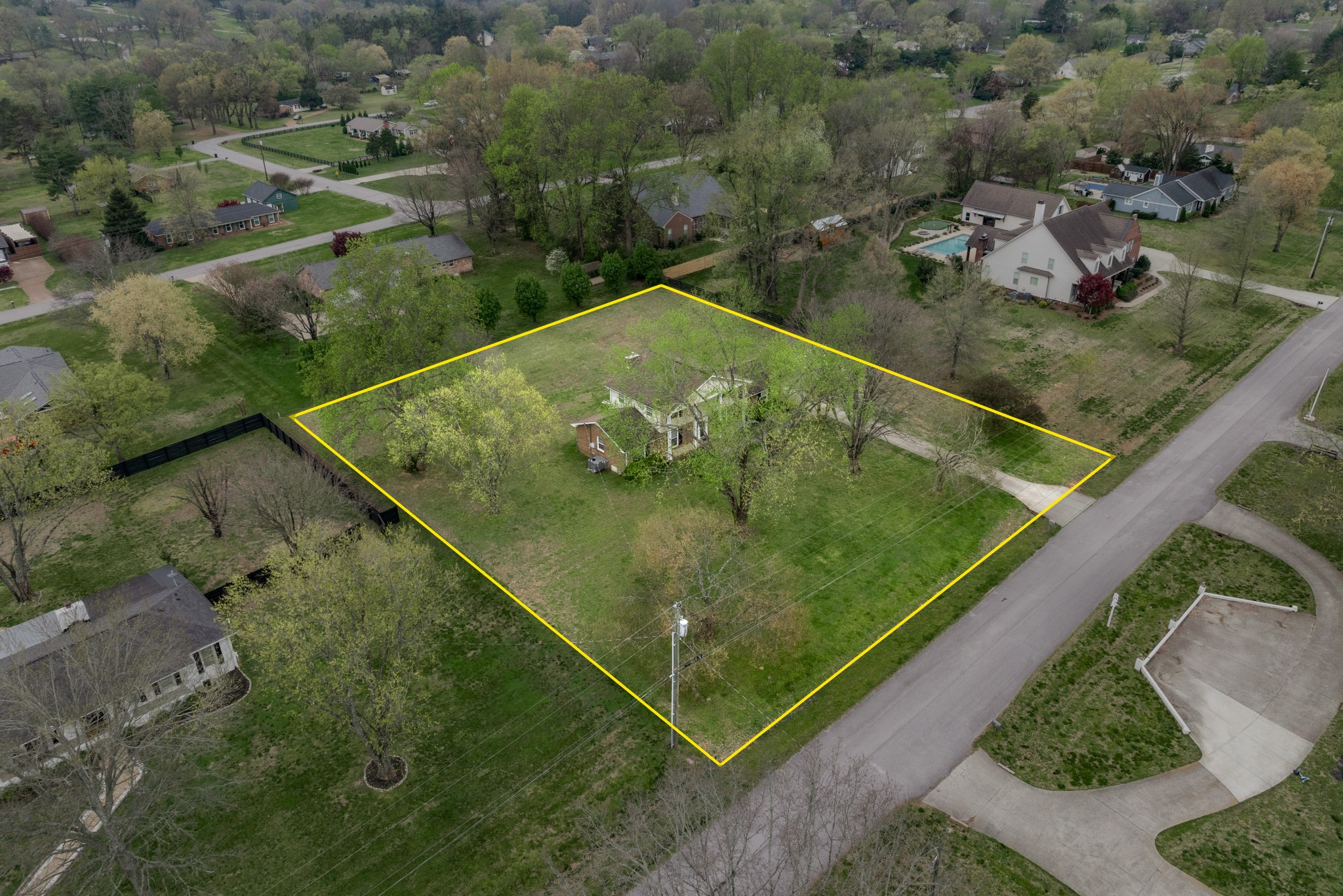 111 Poplar St