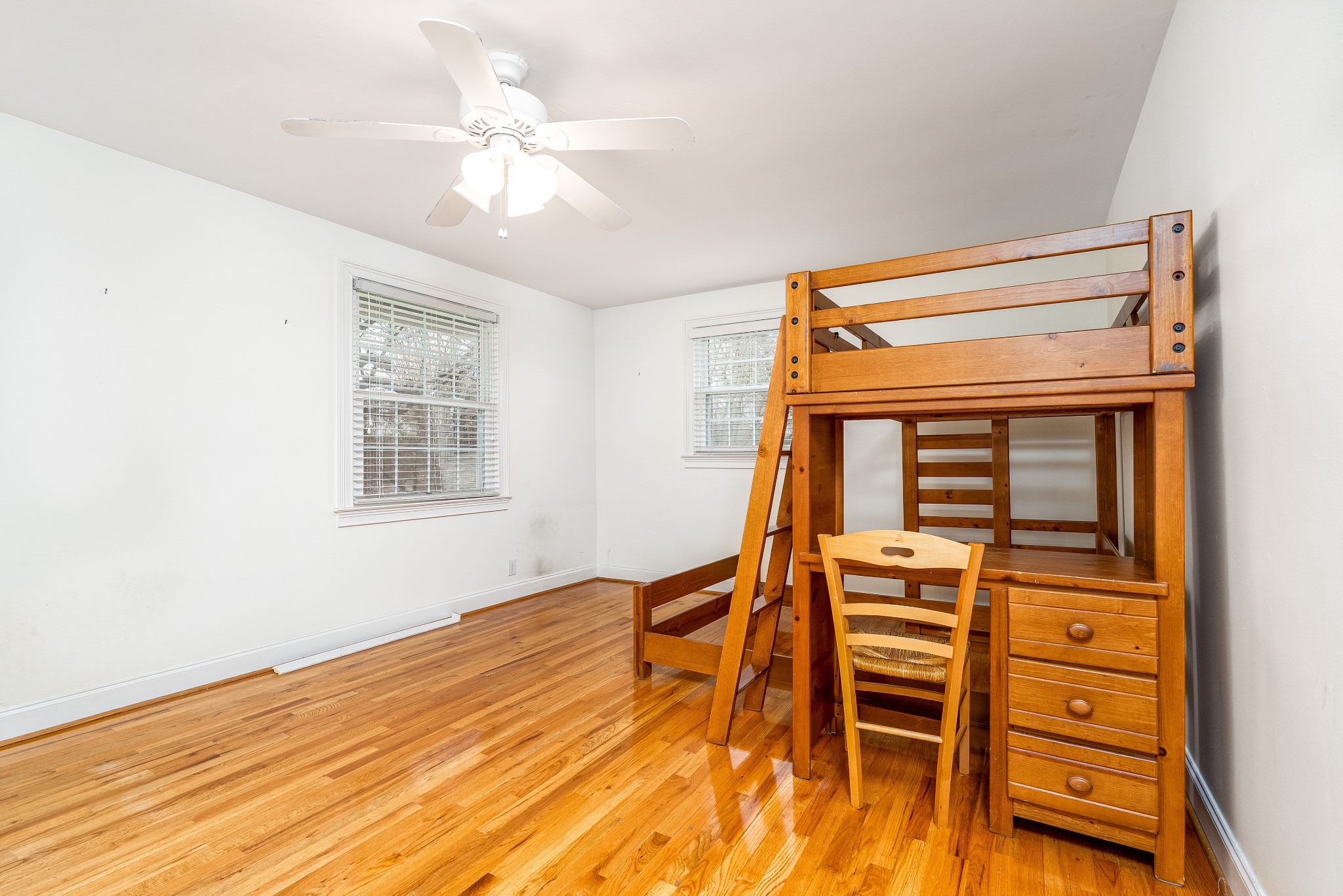 111 Poplar St