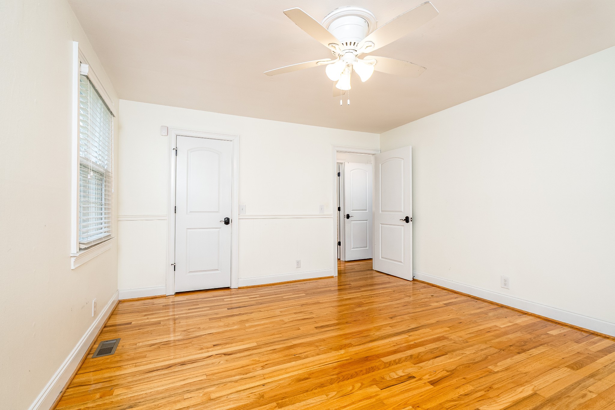 111 Poplar St