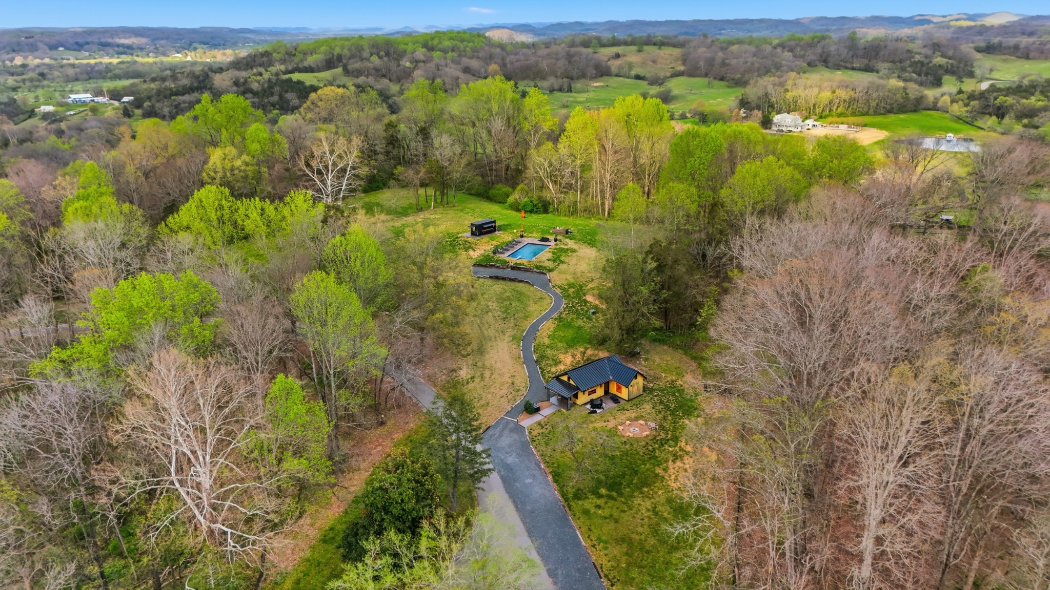 3360 Sweeney Hollow Rd