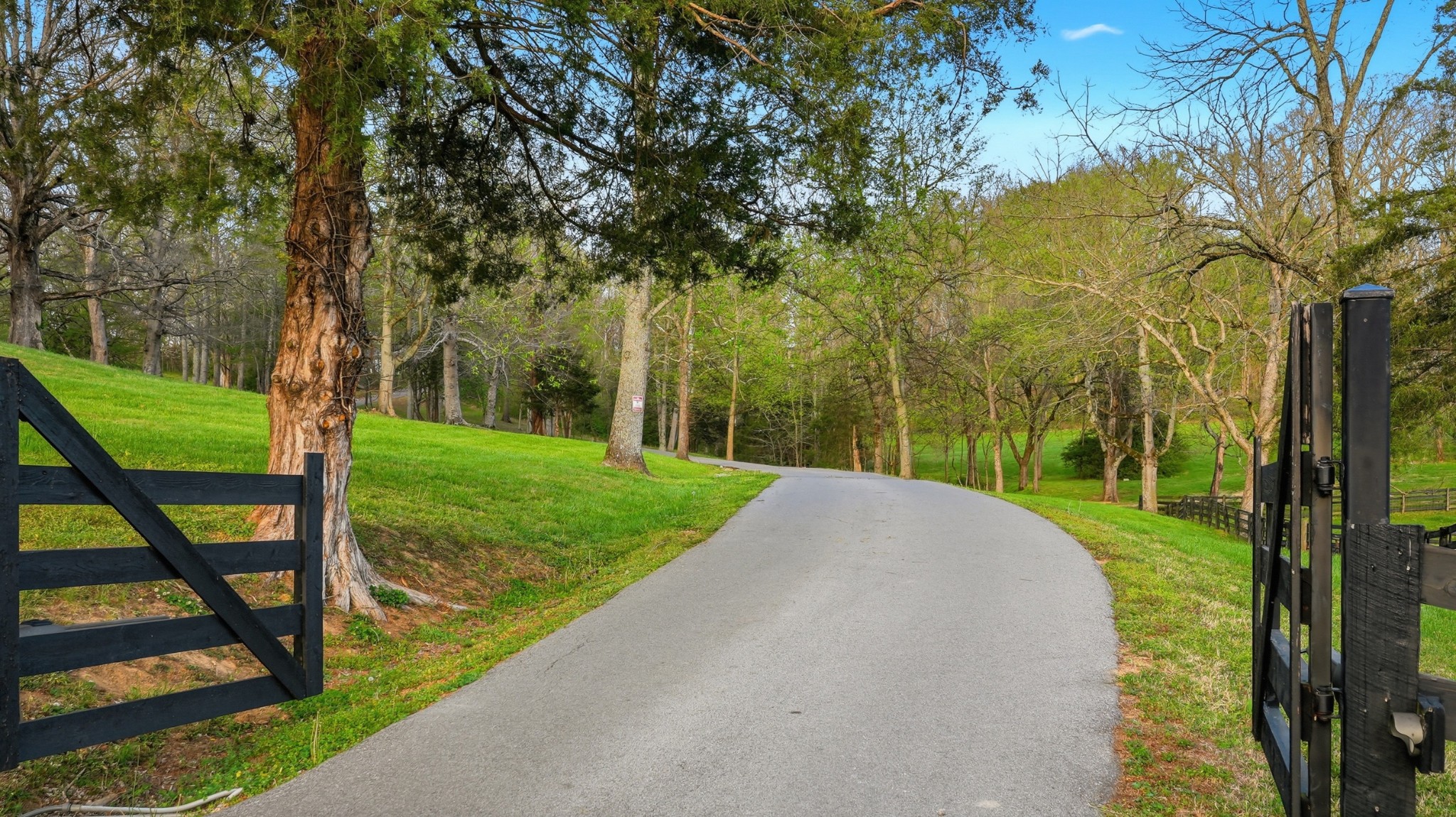 3360 Sweeney Hollow Rd