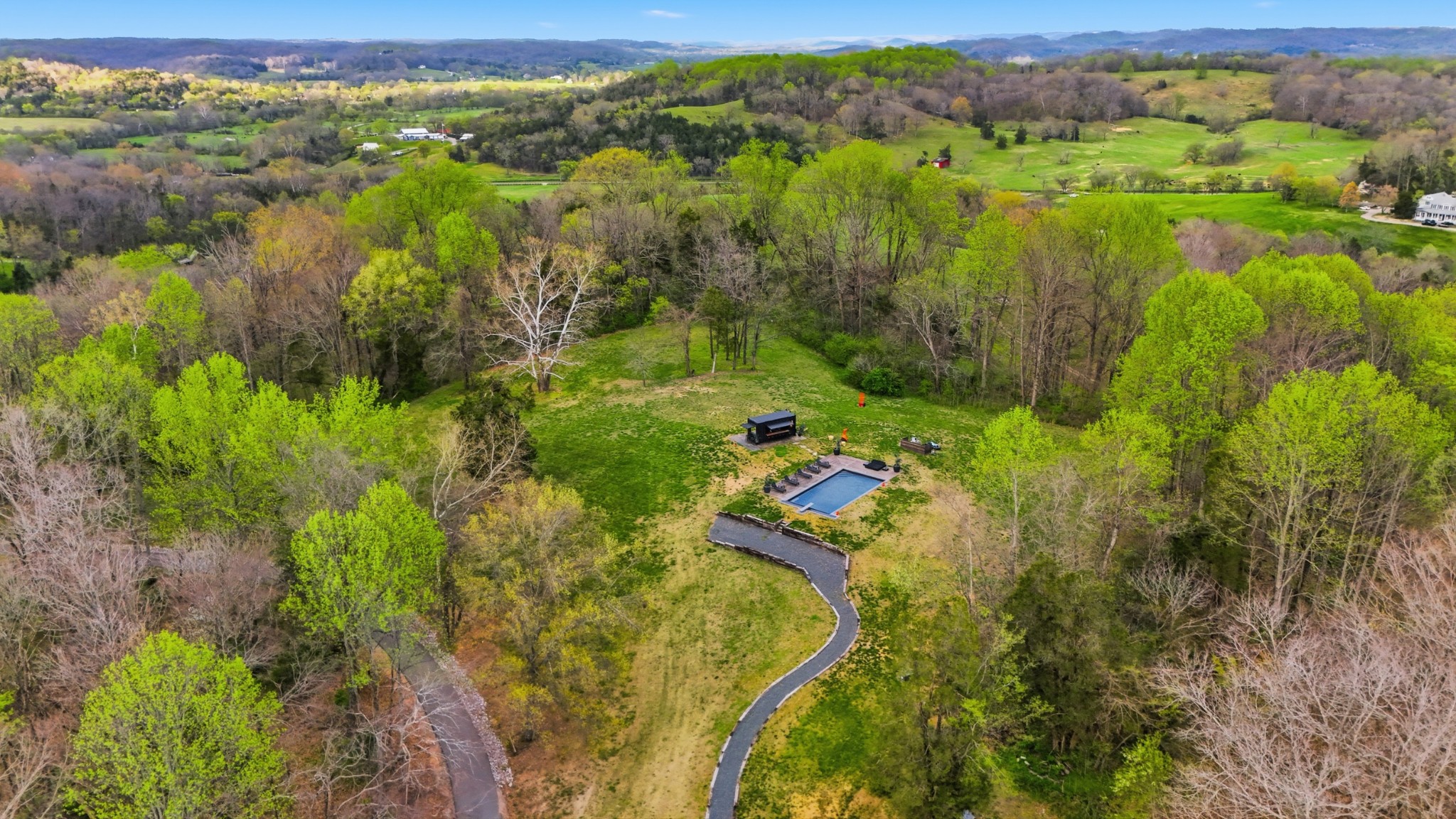 3360 Sweeney Hollow Rd