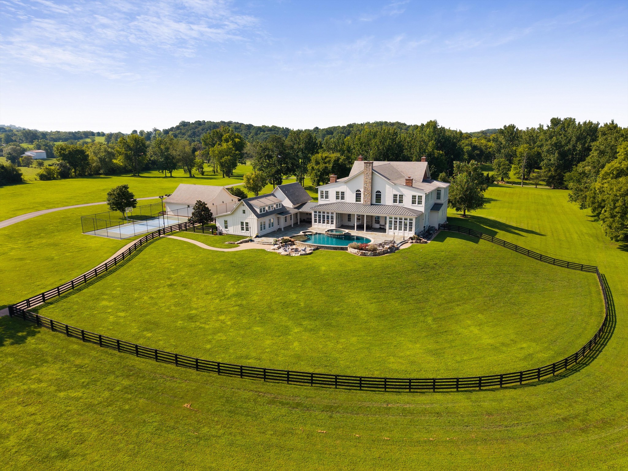 4810 Scenic Oaks Ln