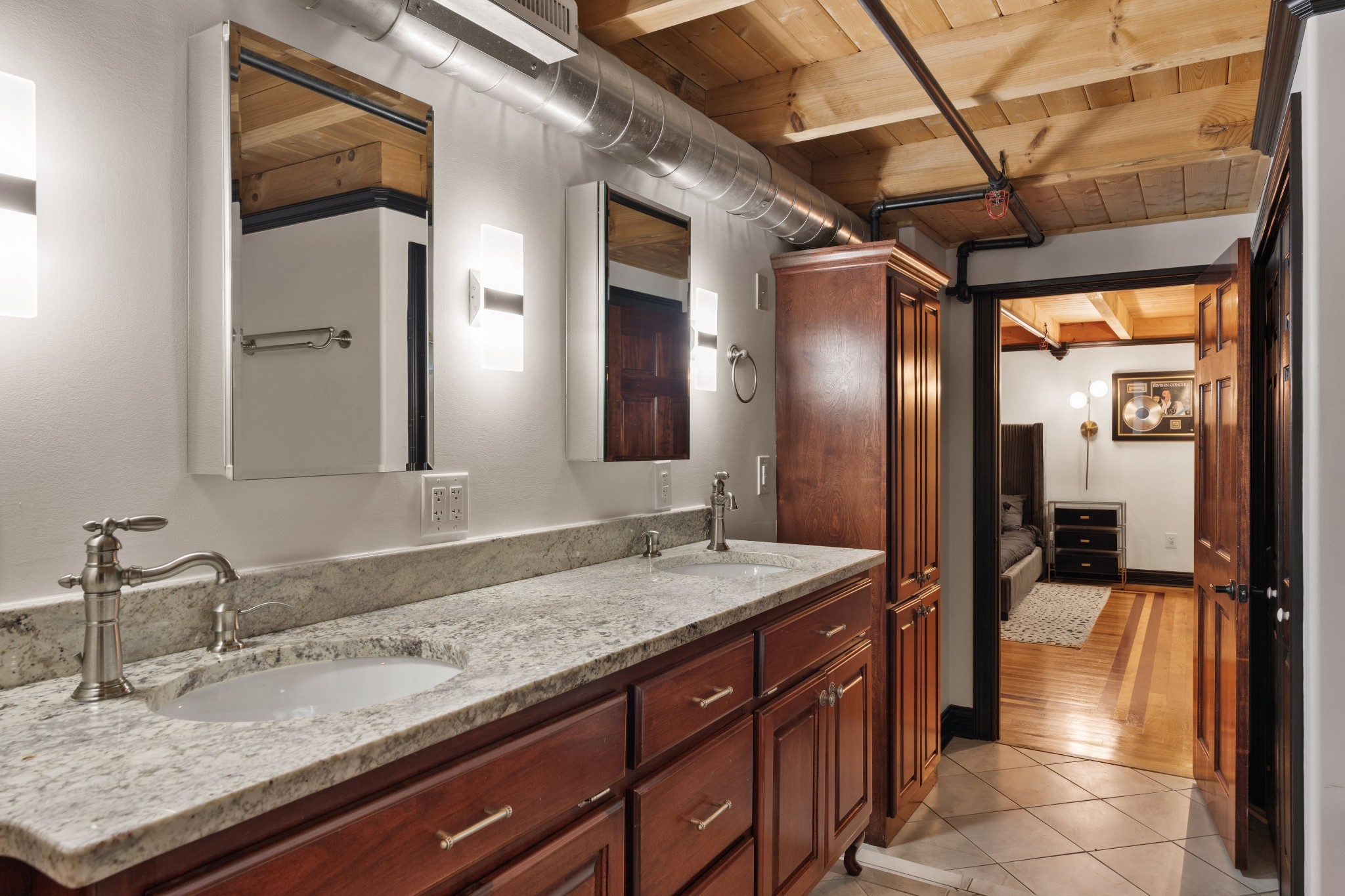 207 3rd Ave, N Unit: 602