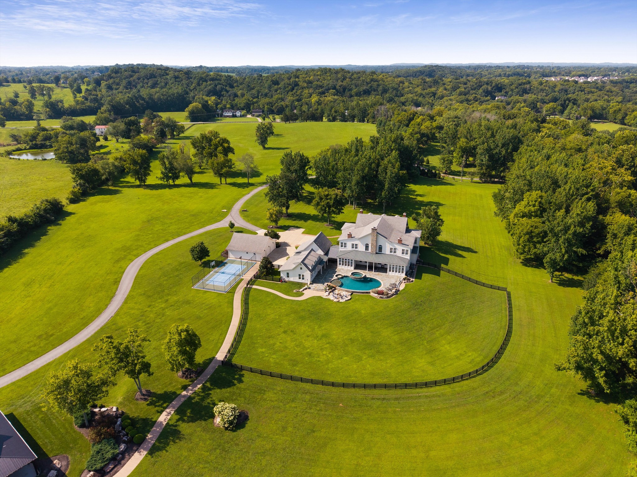 4810A Scenic Oaks Lane