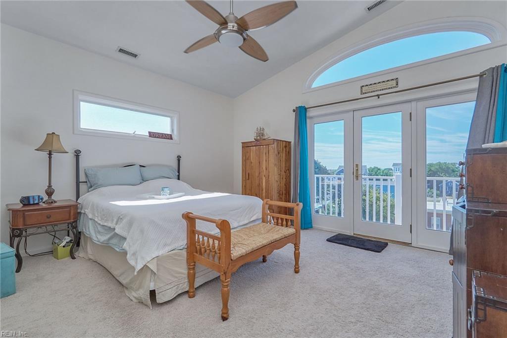 1074 W Ocean View AVE B