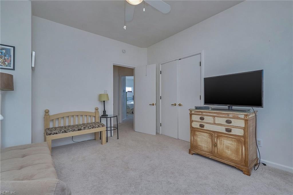 1074 W Ocean View AVE B