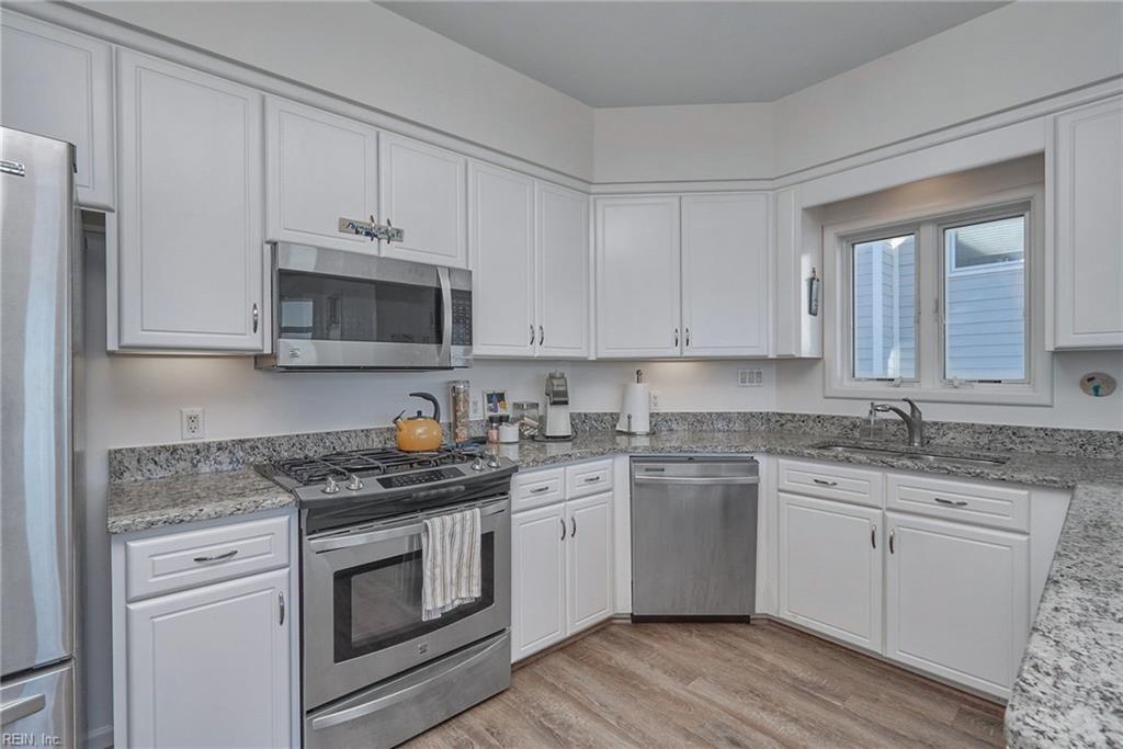 1074 W Ocean View AVE B