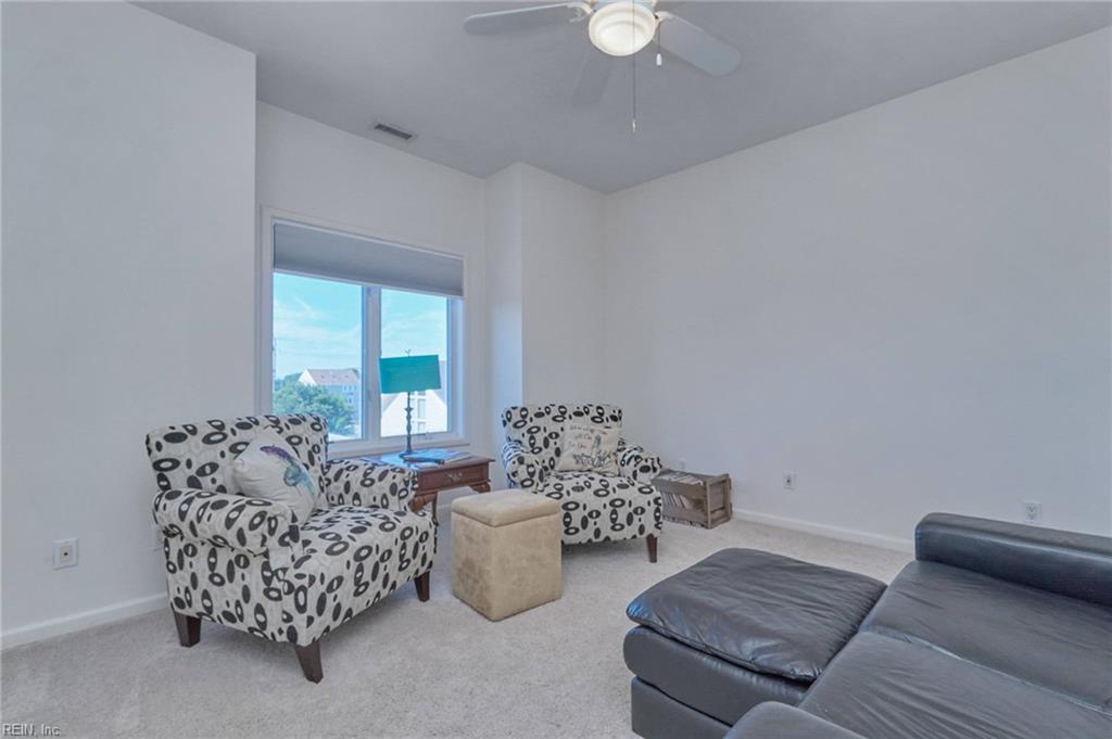 1074 W Ocean View AVE B