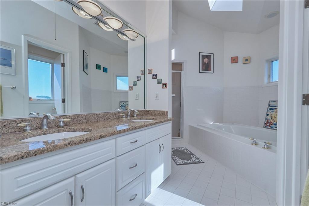 1074 W Ocean View AVE B