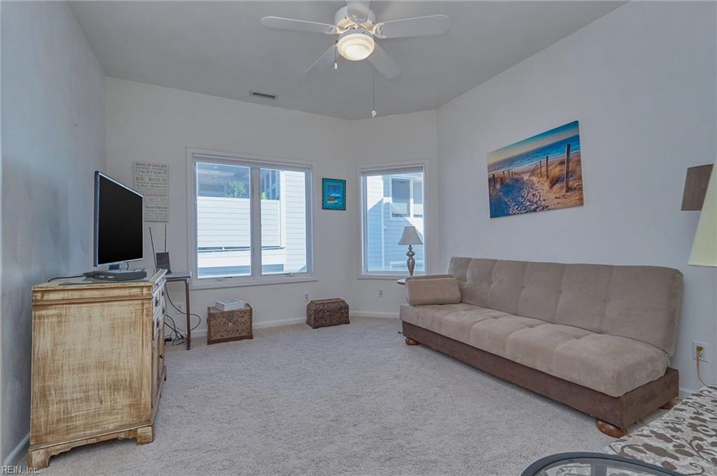 1074 W Ocean View AVE B