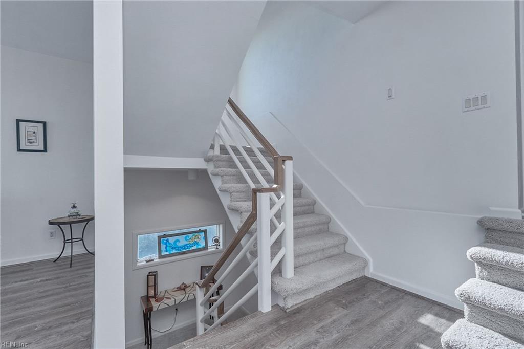 1074 W Ocean View AVE B