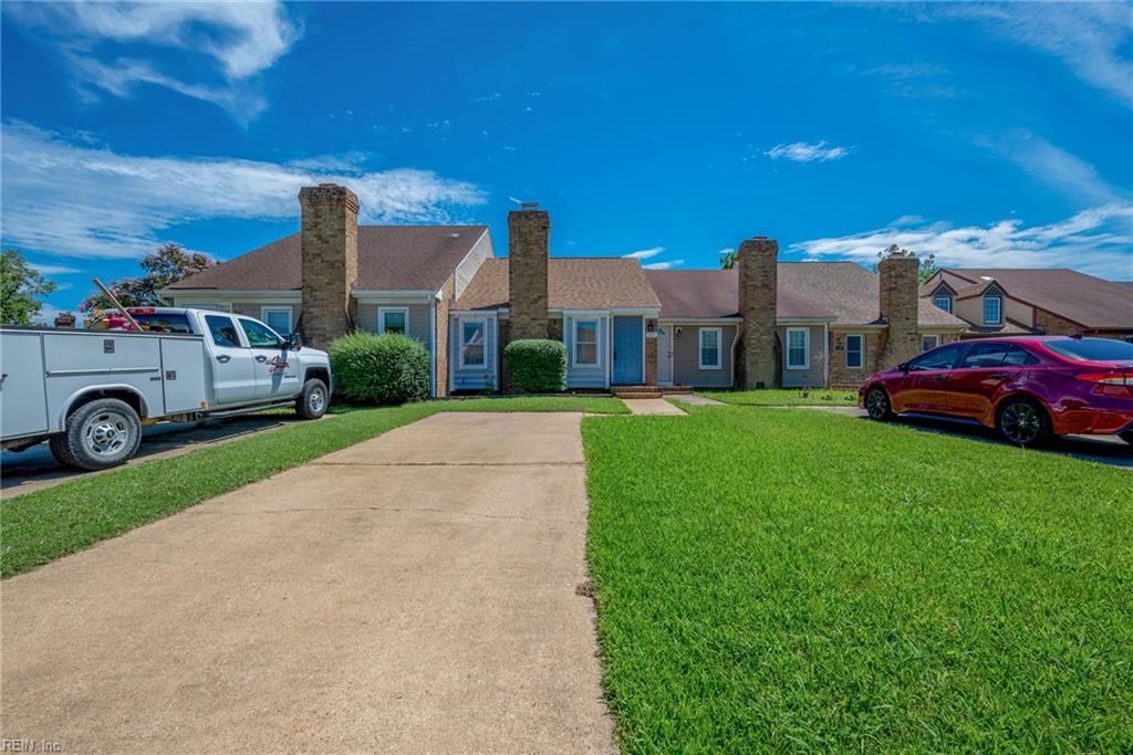 1577 Crescent Pointe LN