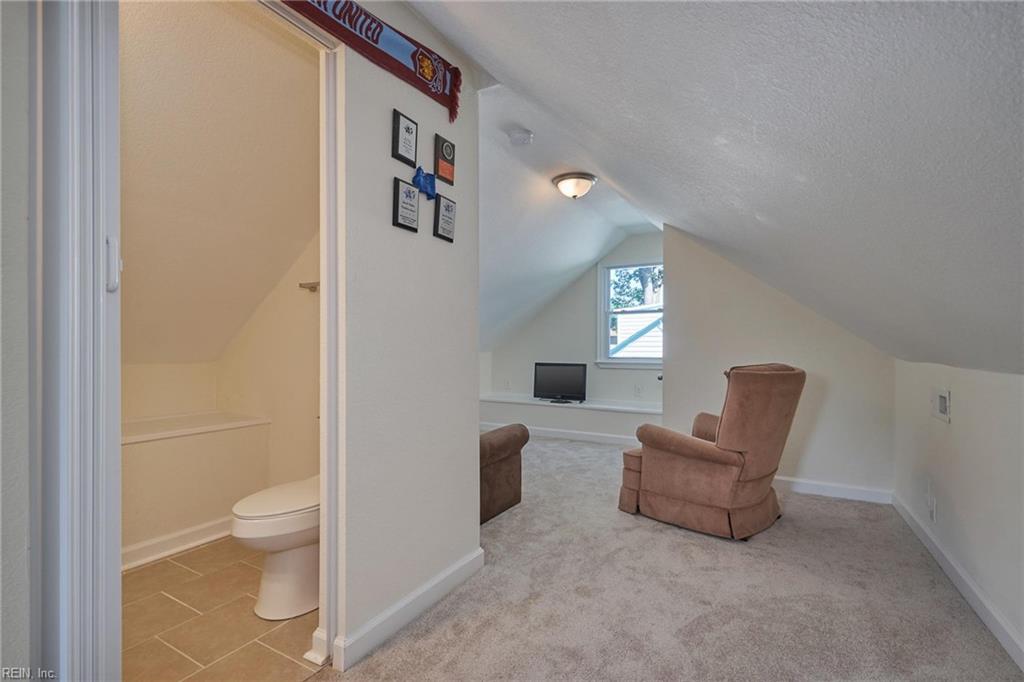 8039 Chesapeake BLVD