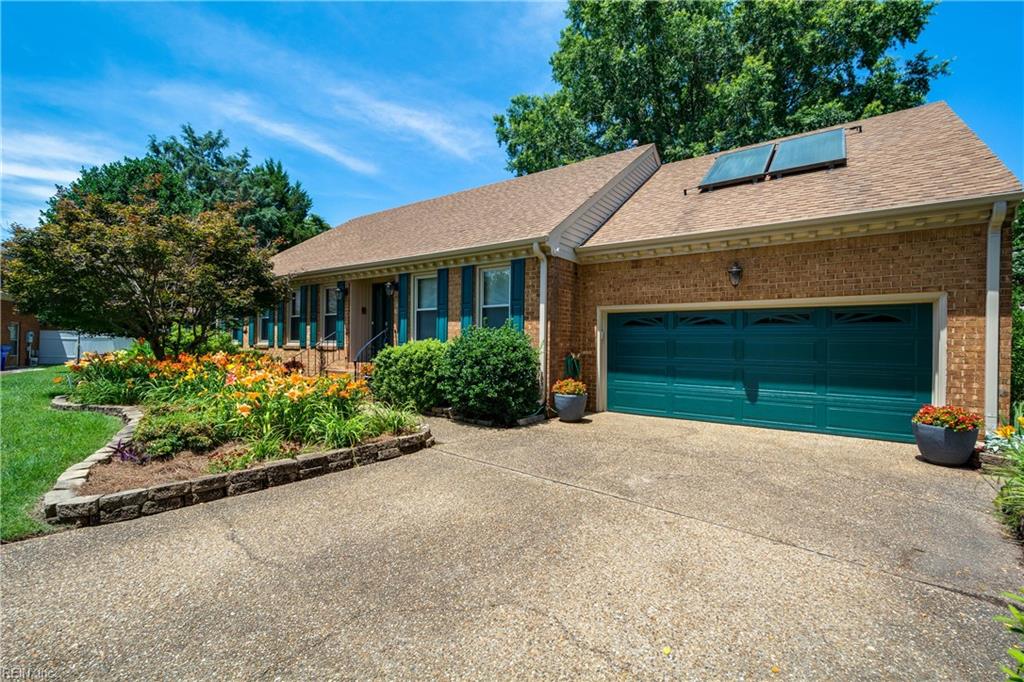 7112 Foxs Lair Court