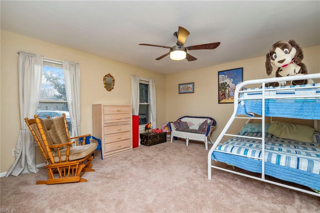 7112 Foxs Lair Court