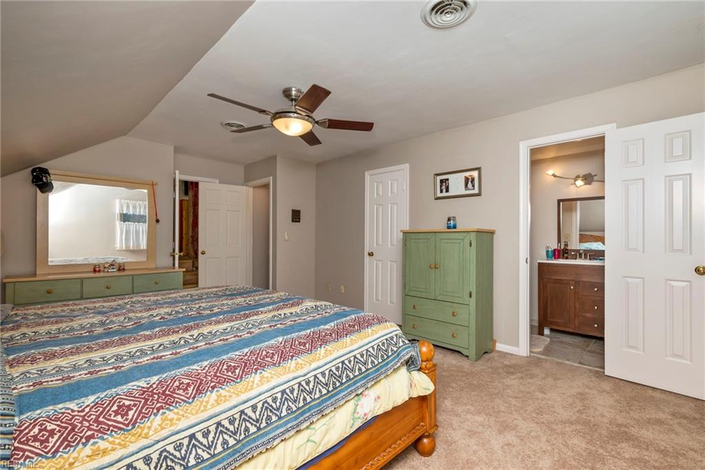 7112 Foxs Lair Court