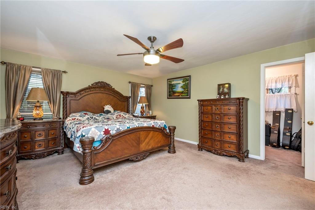 7112 Foxs Lair Court