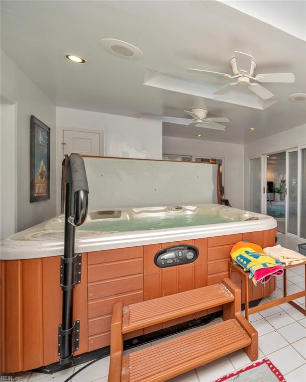 7112 Foxs Lair Court