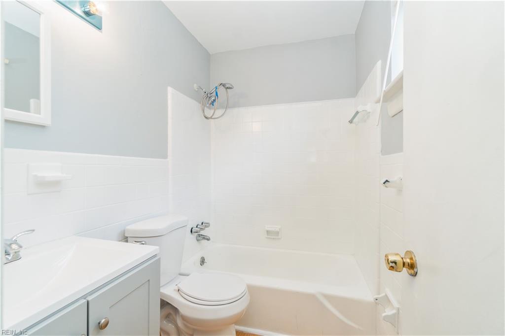 487 W Ocean View AVE D