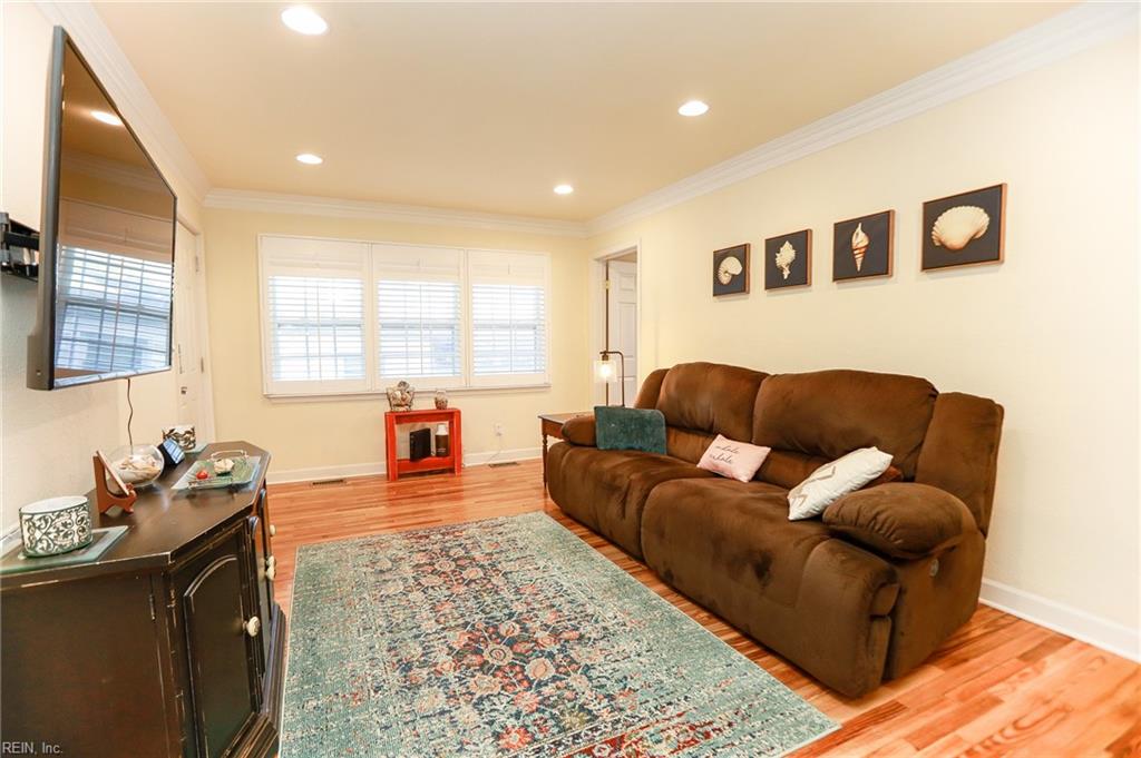 1228 W Ocean View AVE K