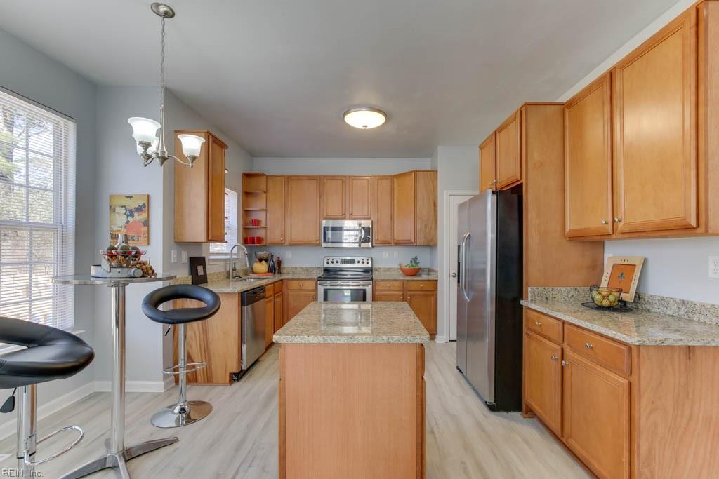 408 George Washington HWY N