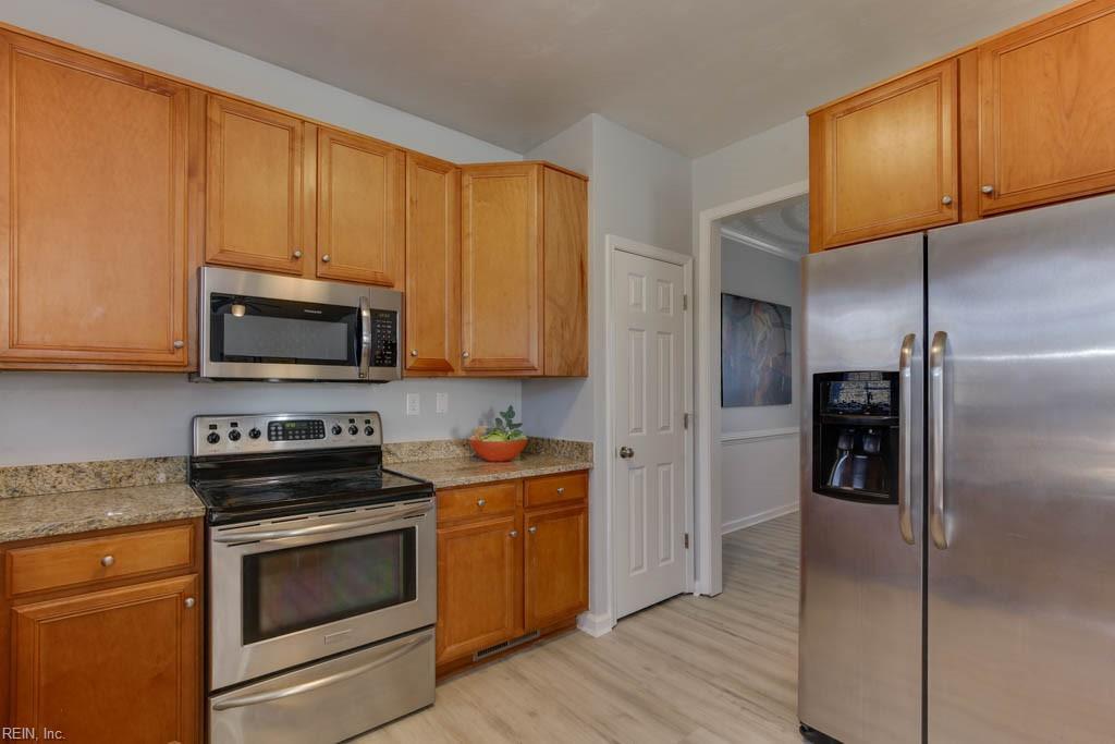 408 George Washington HWY N