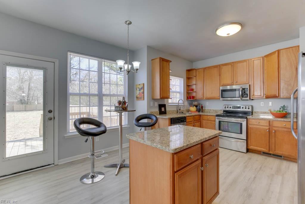 408 George Washington HWY N