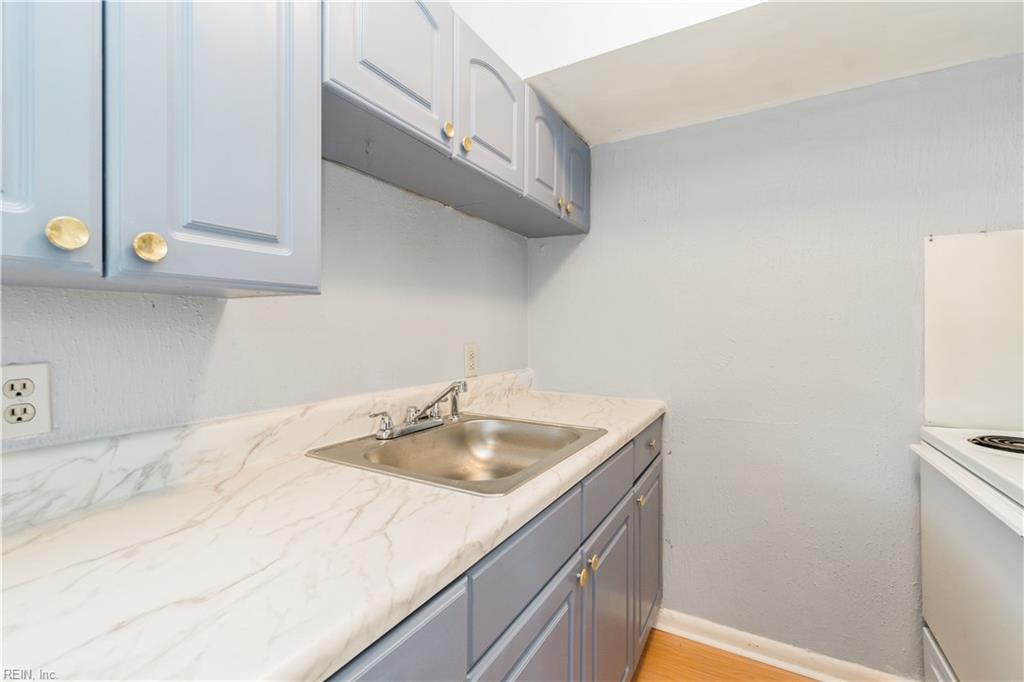 487 W Ocean View AVE C