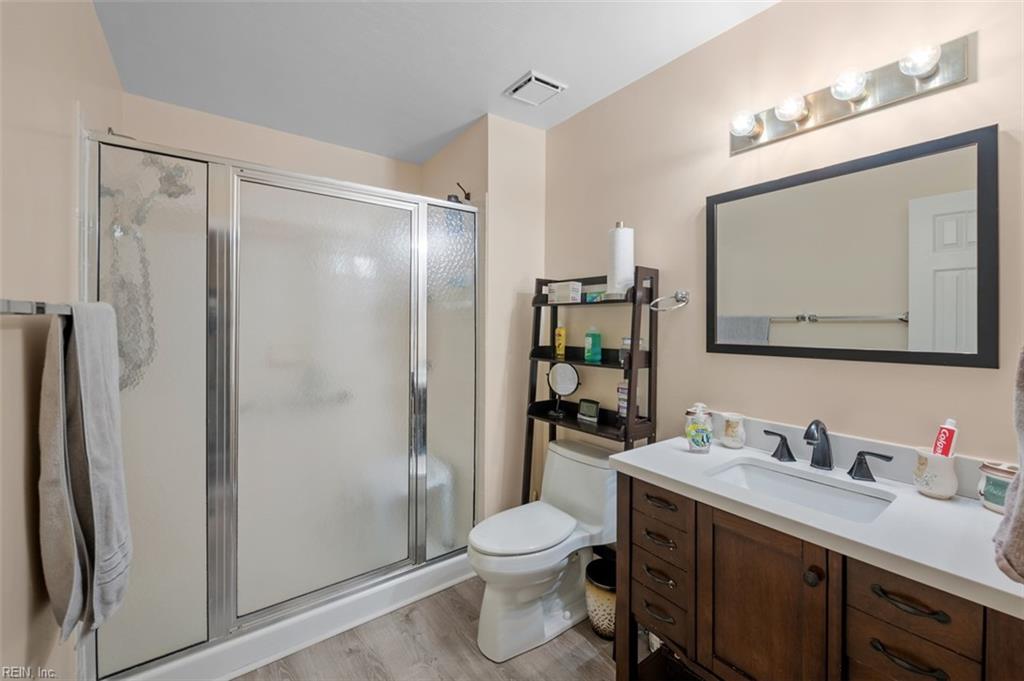 5140 Cypress Point CIR 103