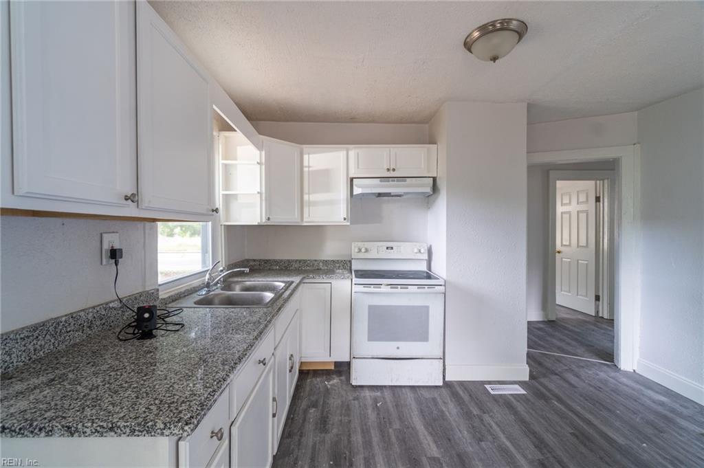 2705 Sewells Point RD